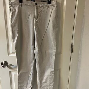 GAP women’s Light Khaki Chinos